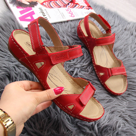 Skórzane sandały damskie komfortowe na rzepy czerwone Helios 205-03